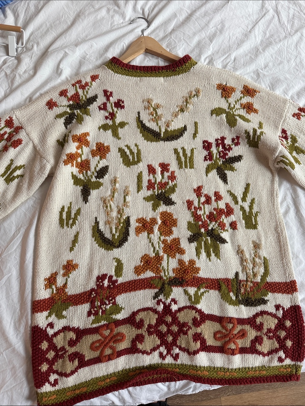 Vintage Floral Crew Neck Sweater in Ramie Cotton, size XL - Picture 4 of 4